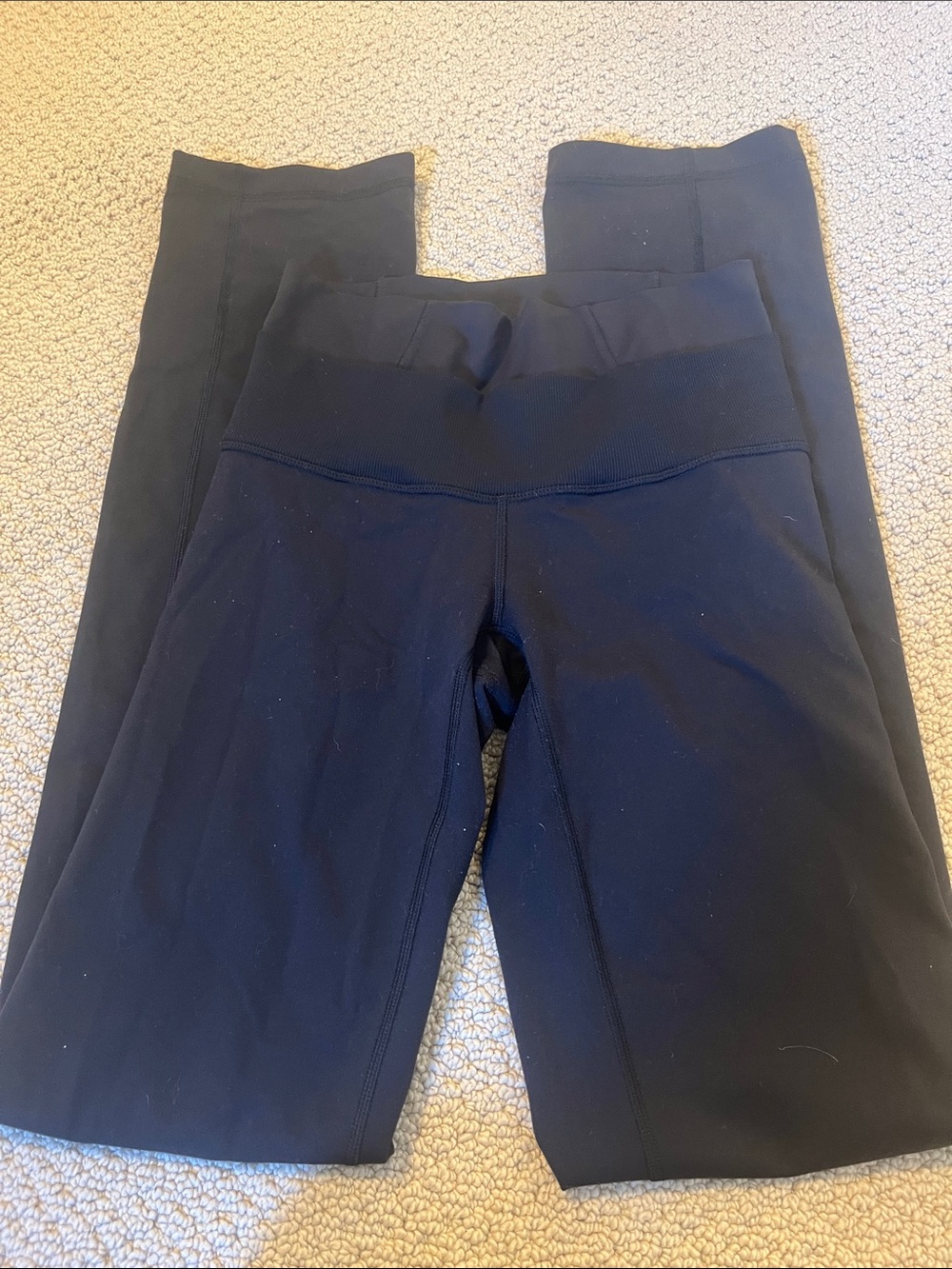 Lululemon Wide Leg Black High-Rise Leggings 4 Tight Pant